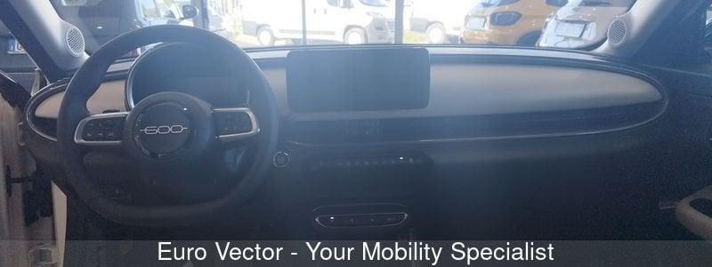 FIAT 600 1.2 Hybrid 100cv La Prima