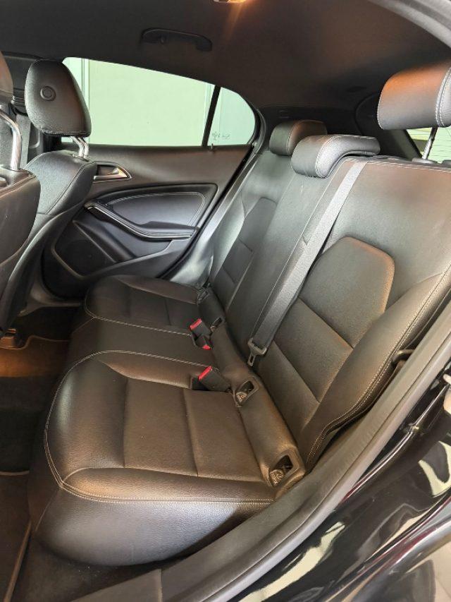 MERCEDES-BENZ GLA 250 Automatic 4Matic Sport //LED//NAVI//BLUETOOTH