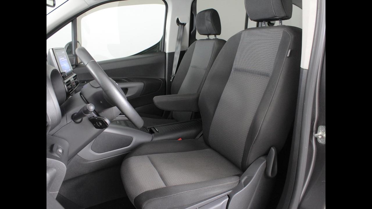 TOYOTA Proace City Verso - Proace City Verso 1.2P 110cv S&S L1 D Executive