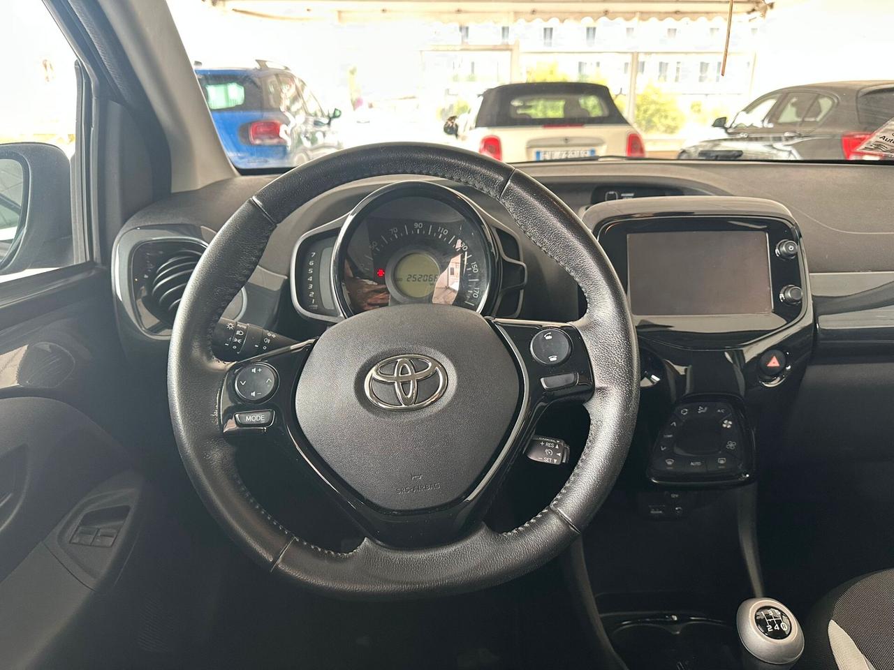 Toyota Aygo 1.0 2015