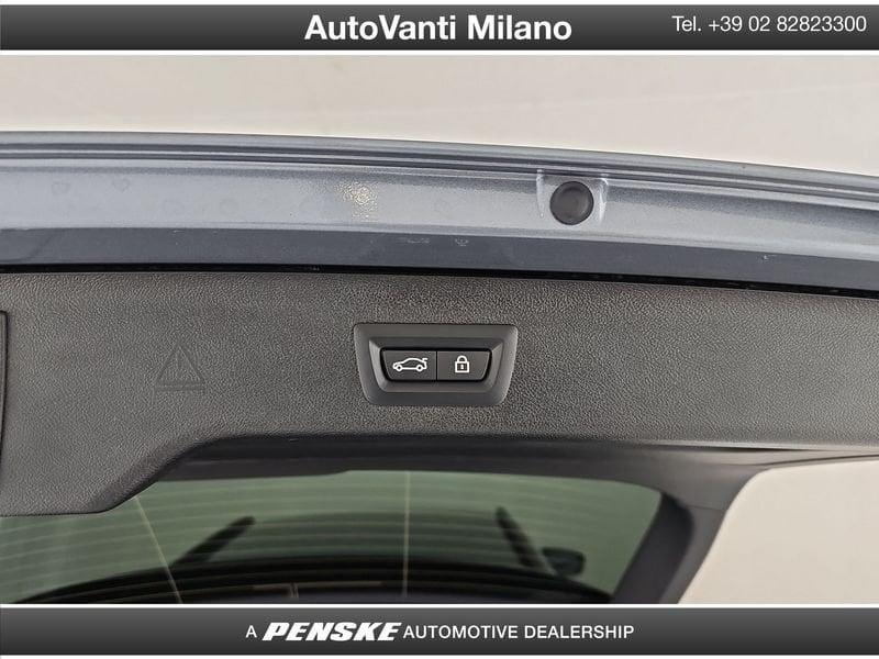 BMW Serie 5 530d Touring mhev 48V xdrive Msport auto