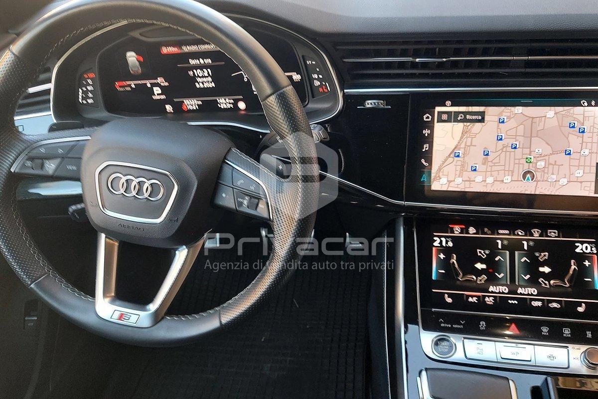 AUDI Q7 50 TDI quattro tiptronic Sport