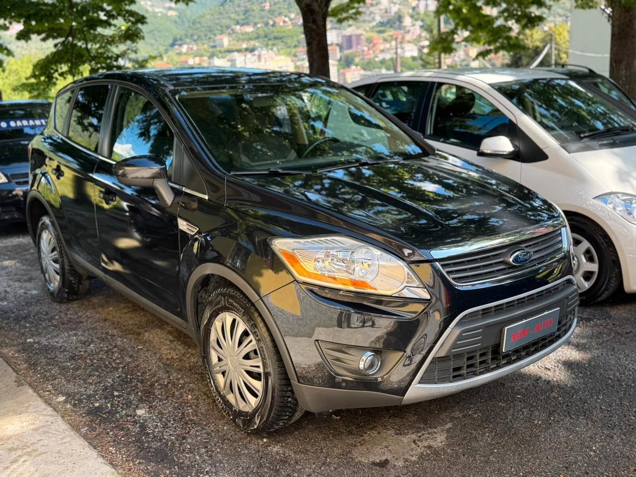 Ford Kuga Kuga+ 2.0 TDCi 140 CV 2WD DPF