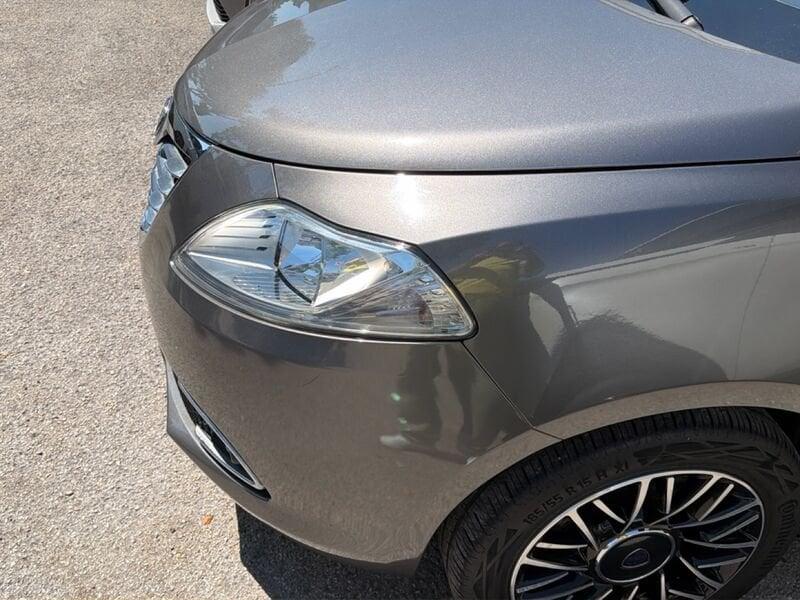 Lancia Ypsilon Ypsilon 1.2 Gold 69cv