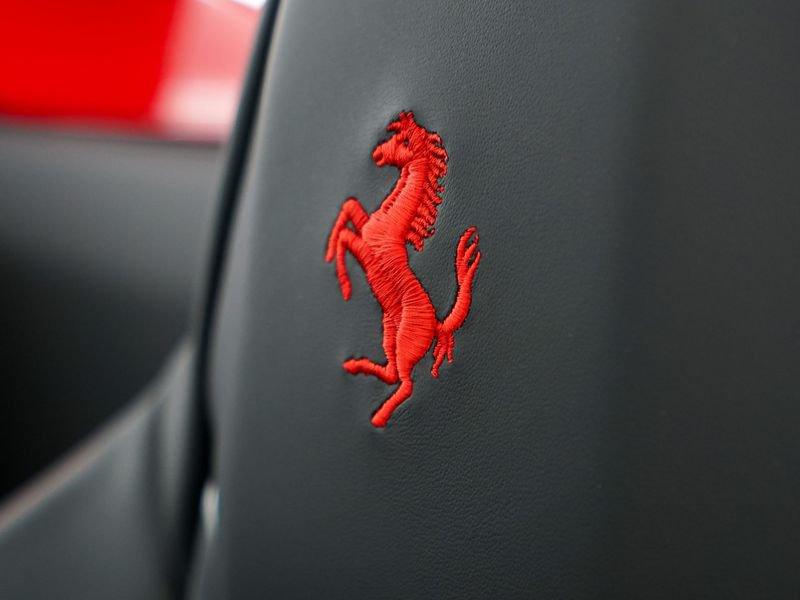 Ferrari 296 GTS 296 GTS 3.0