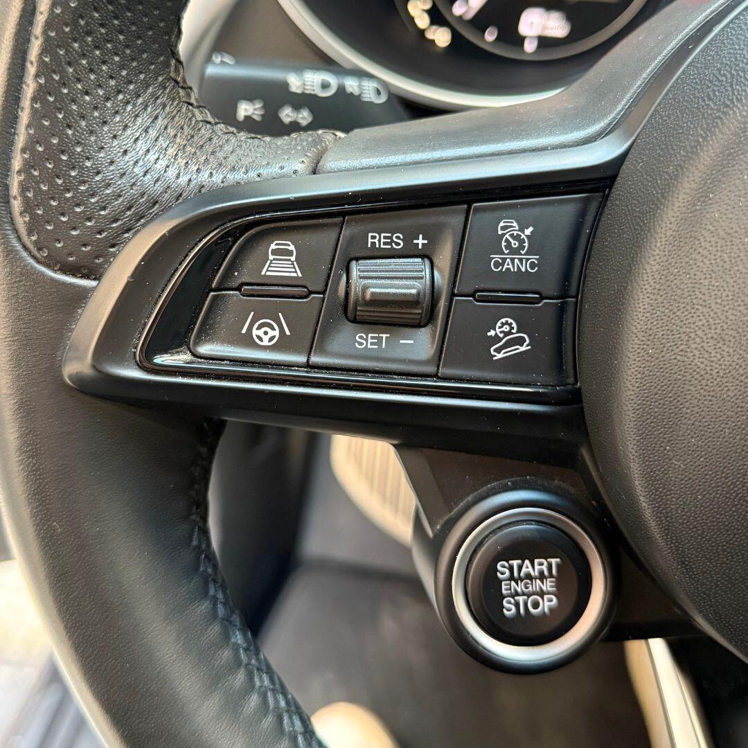 Alfa Romeo Stelvio 210cv Q4 Veloce