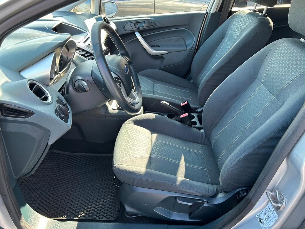 Ford Fiesta 1.2 82CV Titanium 5p. - OK NEOPATENTATI