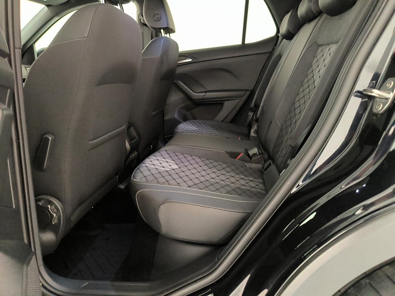 Volkswagen T-Cross 1.0 tsi r-line plus 115cv