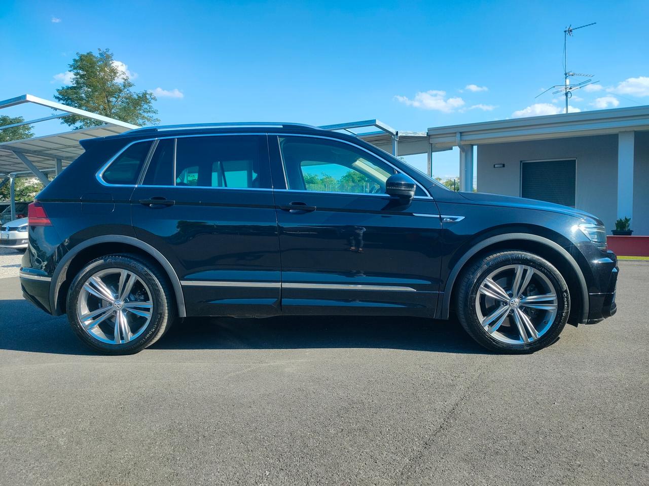 Volkswagen Tiguan 2.0 BiTDI SCR DSG 4MOTION Advanced R-Line IVA DEDUCIBILE