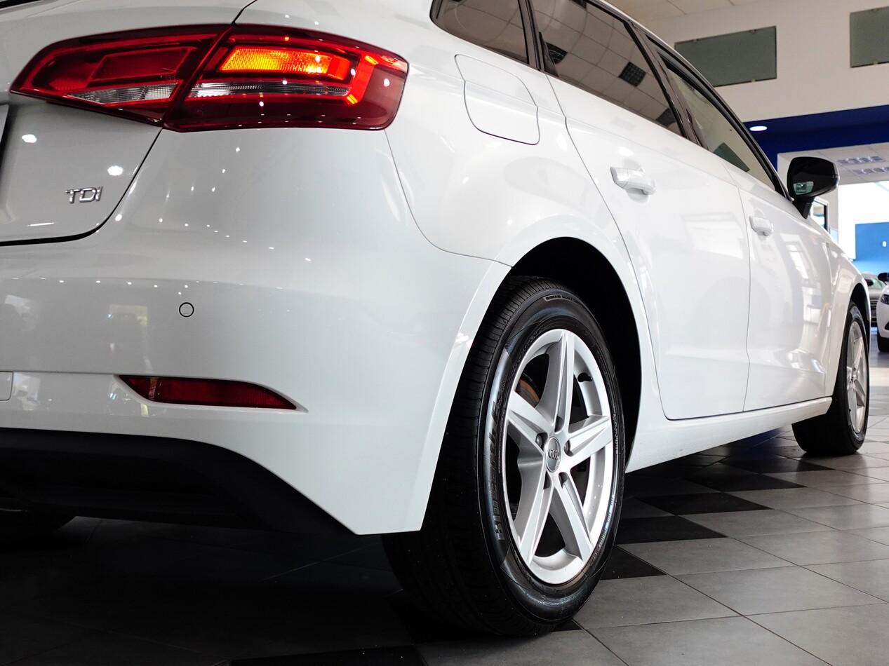 Audi A3 2.0 TDI 150 CV BUSINESS