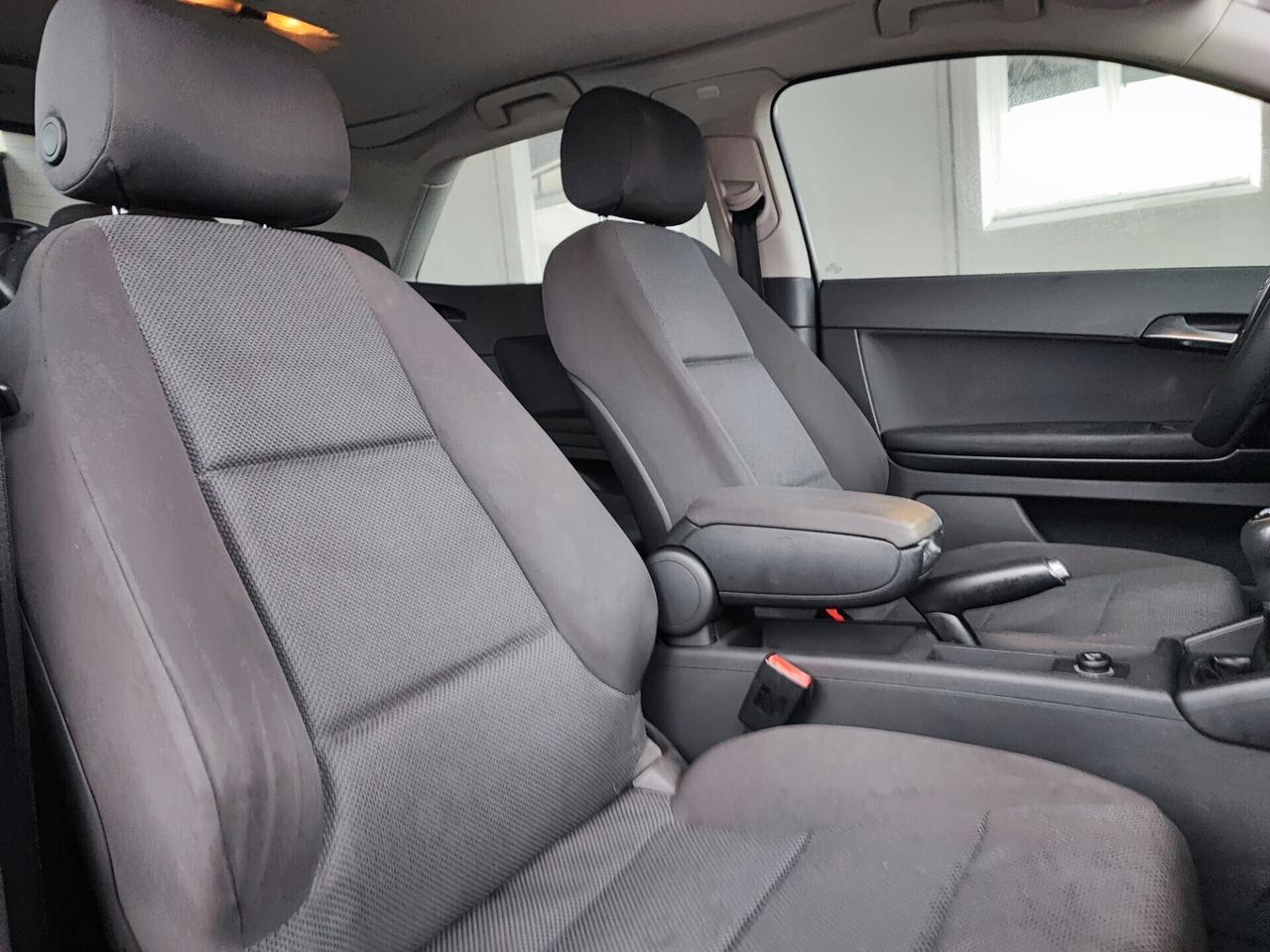 Audi A3 SPB 1.6 TDI 105 CV CR Attraction