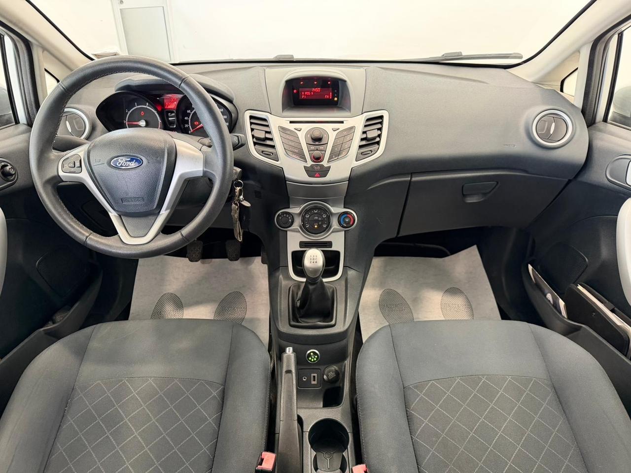 Ford Fiesta 1.4 5 porte Bz.- GPL Titanium