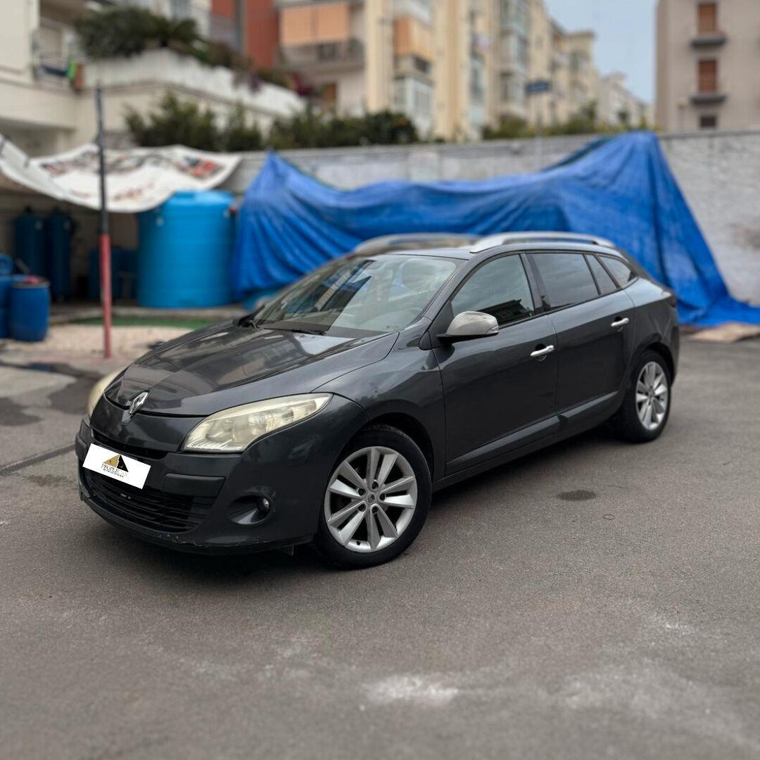 Renault Megane 1.5 dCi 110CV SporTour Attractive