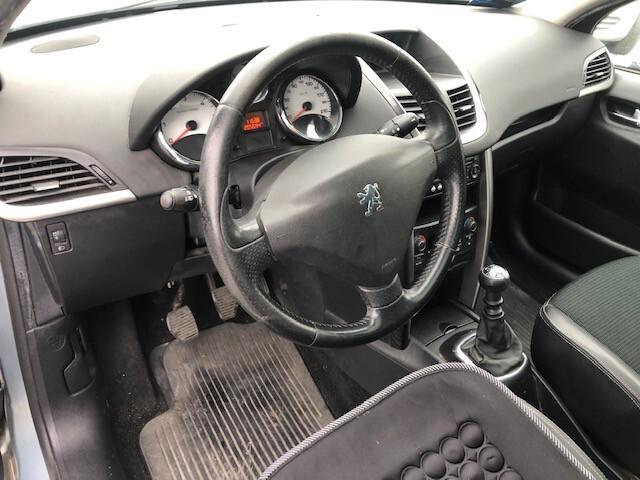 Peugeot 207 1.6 8V HDi 112CV SW Outdoor