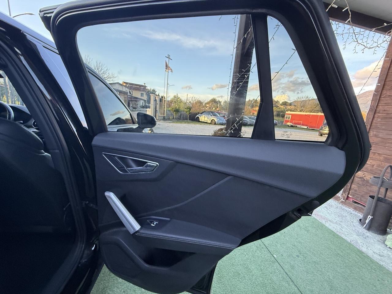 AUDI Q2 S LINE 2.0 TDI