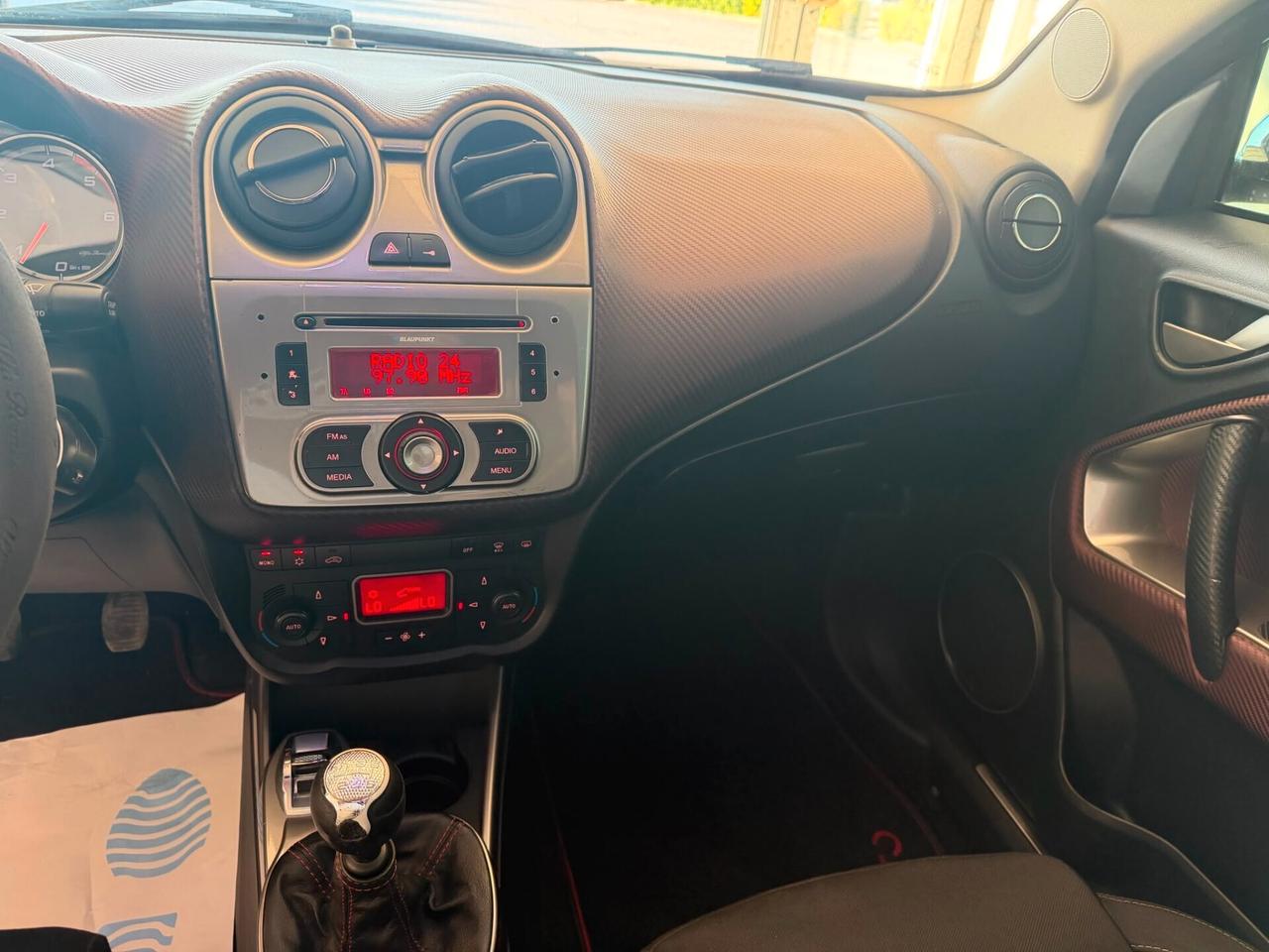 Alfa Romeo MiTo 1.3 JTDm 16V 90 CV Distinctive Sport Pack