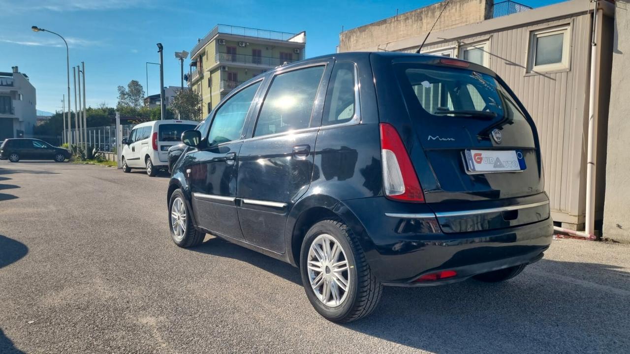 Lancia MUSA 1.4 16V EURO 5 Poltrona Frau-95CV-70KW-