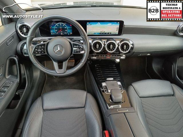 MERCEDES-BENZ A 180 d Automatic Business