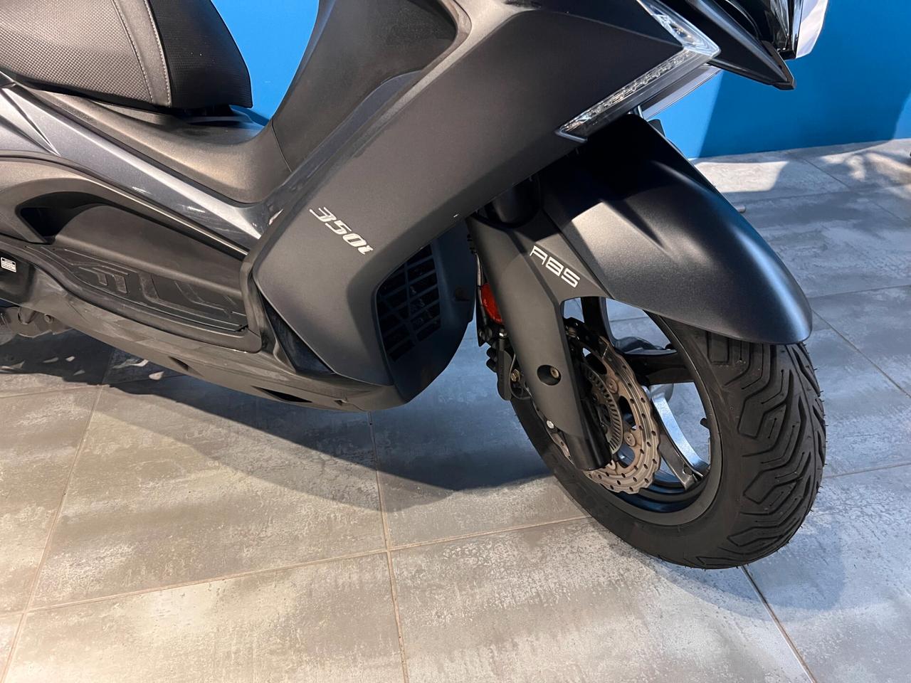 Kymco Downtown 350i