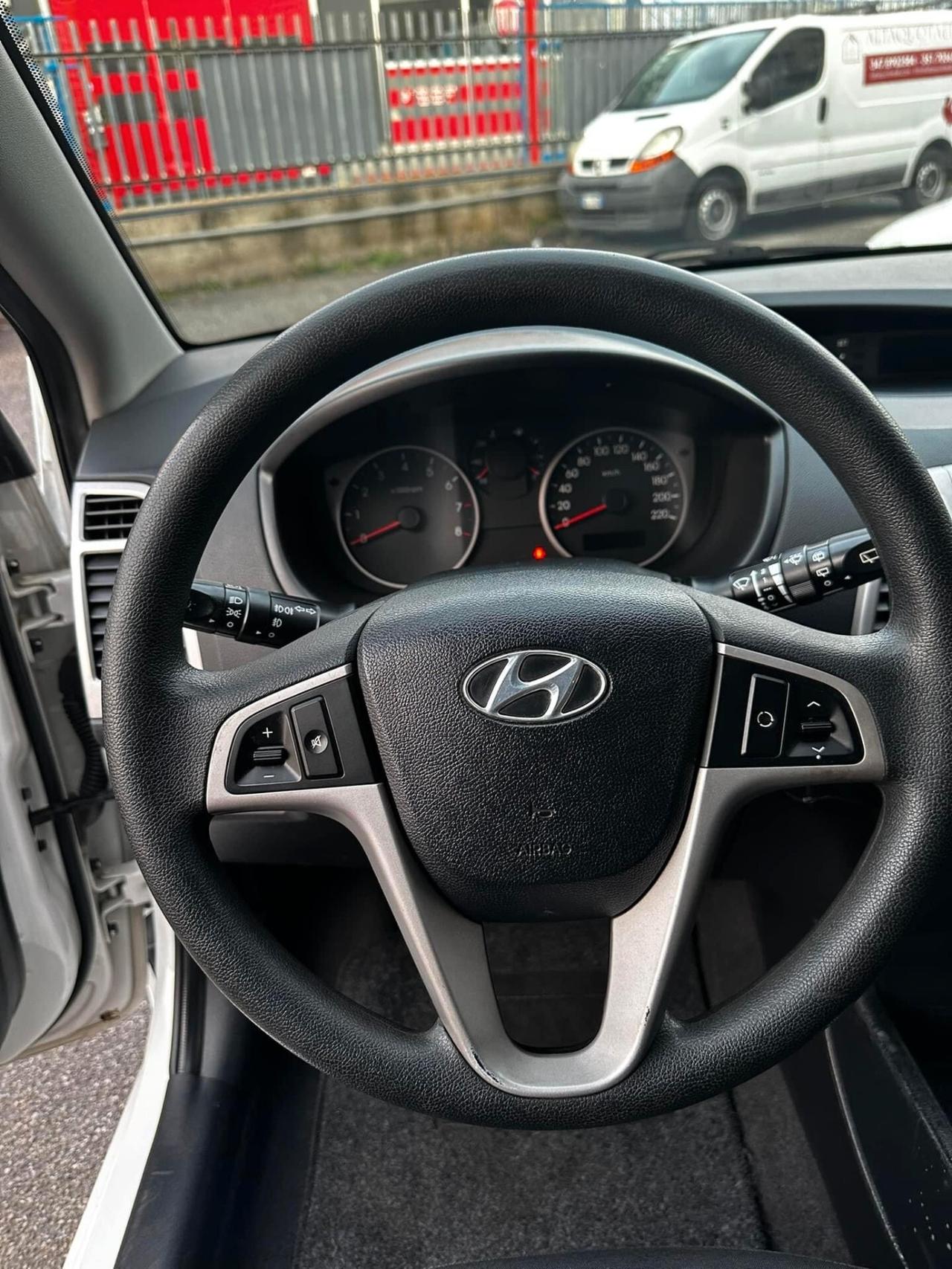 Hyundai i20 1.2 5p. Sound Edition