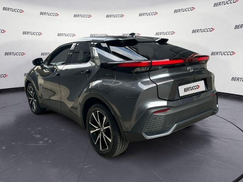 Toyota C-HR (2023-->) 1.8 HV Trend
