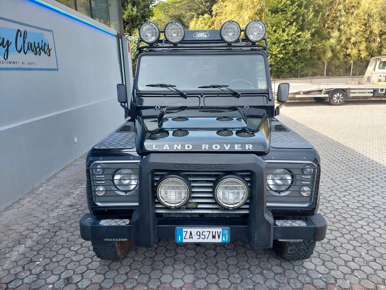 Land Rover Defender 110 2.4 TD4 SE