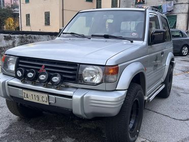 Mitsubishi Pajero 2.5 TDI Metal-top SS GLS Exec.
