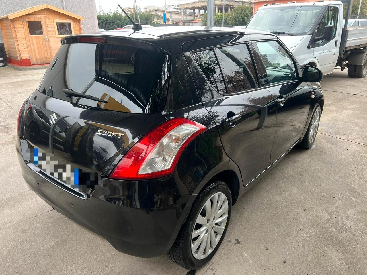 Suzuki Swift 1.3 mtj 75cv Neopatentati si 5 porte -2013