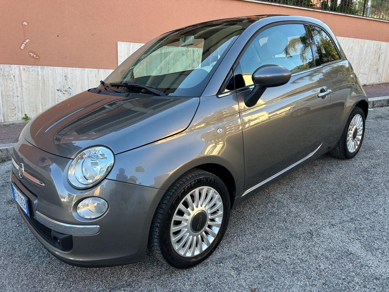 Fiat 500 1.2 Lounge ideale per neopatentati