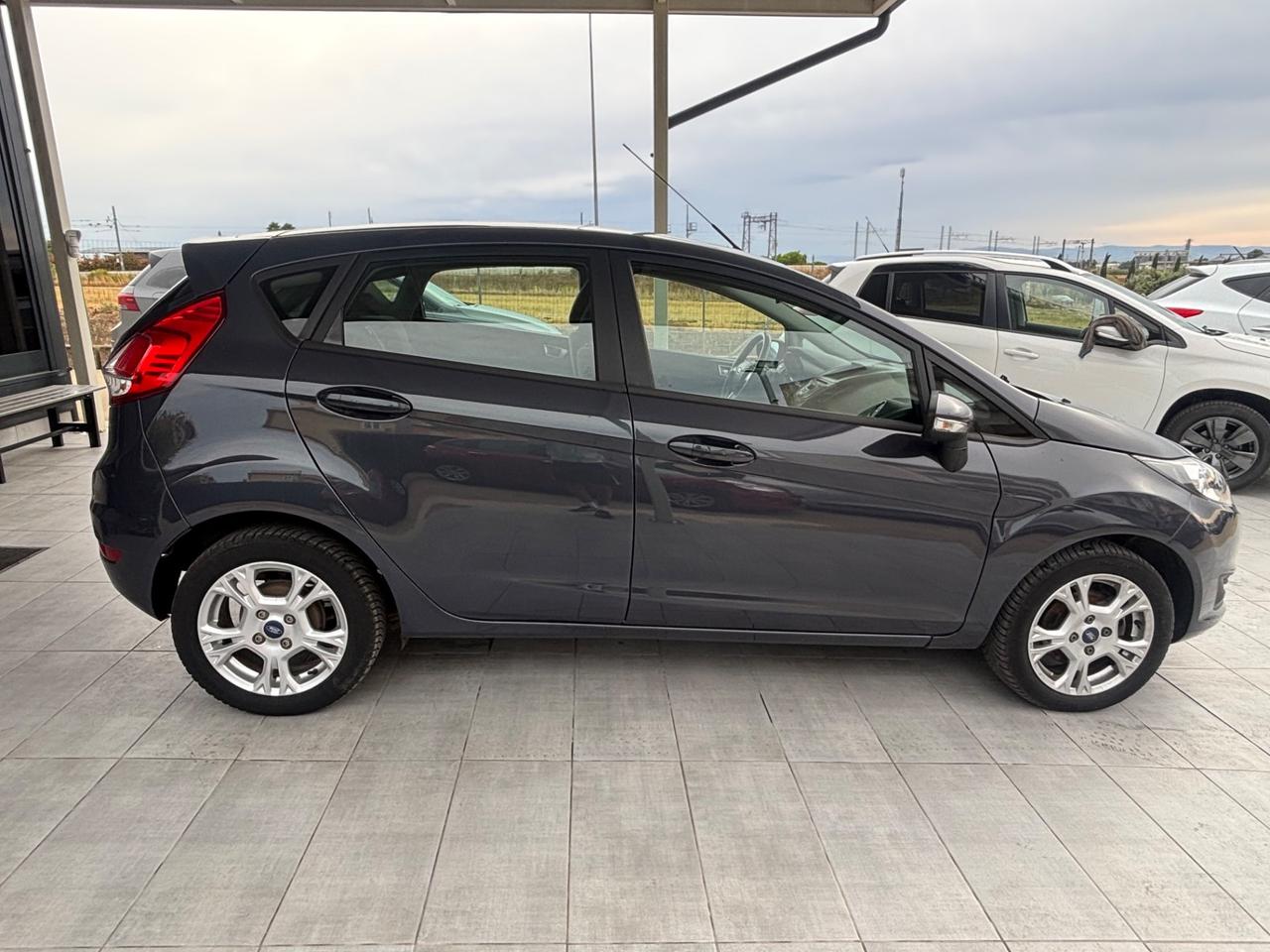 Ford Fiesta 1.4 5p. Bz.- GPL Titanium