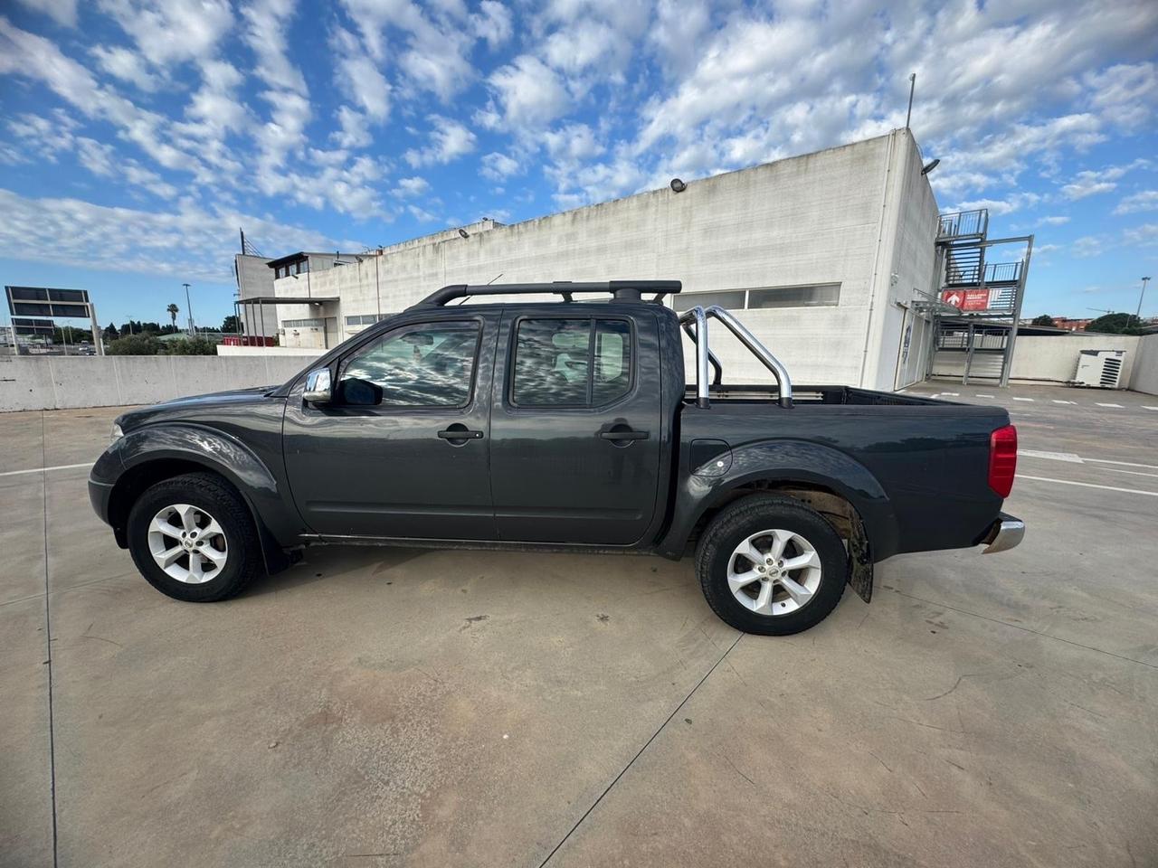 Nissan Navara 2.5 dCi 4 porte Double Cab XE