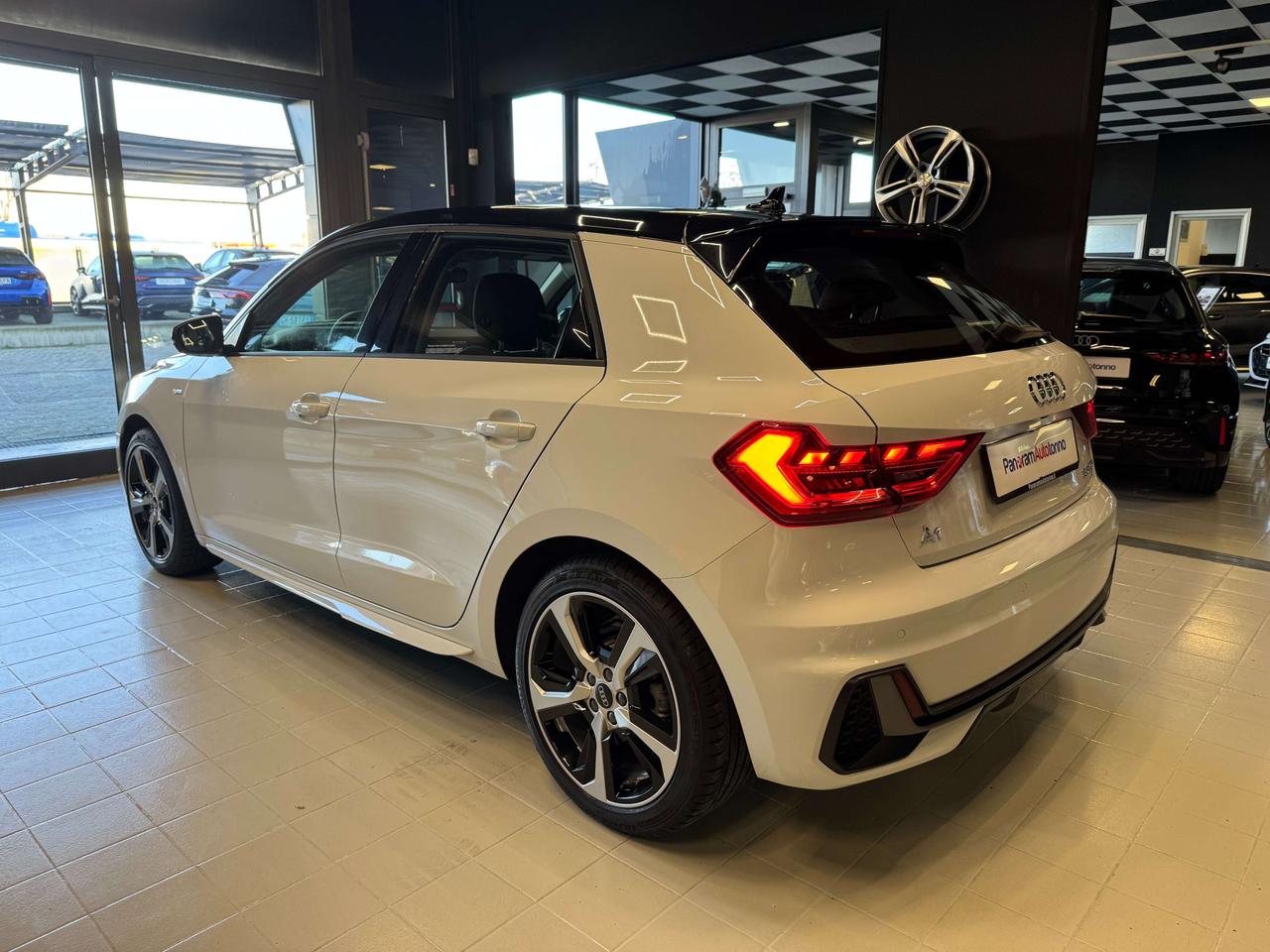 Audi A1 A1 Sportback 30 1.0 tfsi S Line Edition 116cv