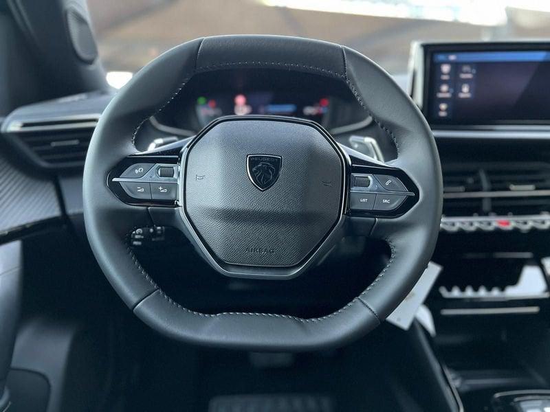 Peugeot 2008 2008 PureTech 130 S&S EAT8 Allure