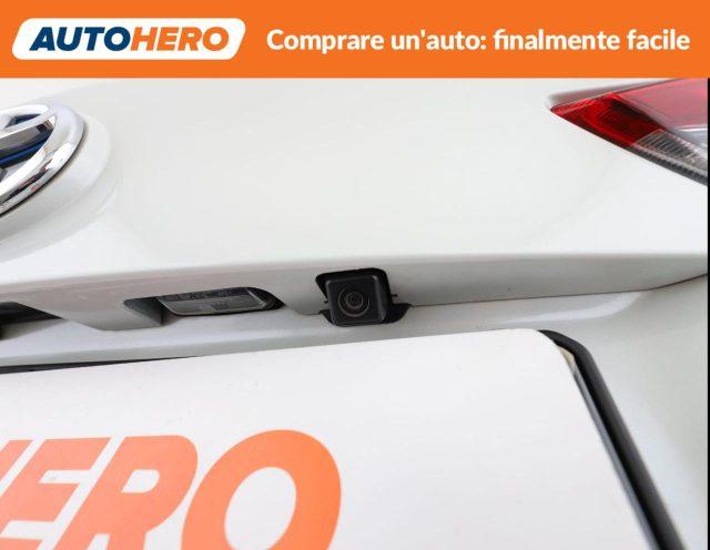TOYOTA Auris Touring Sports 1.8 Hybrid Lounge