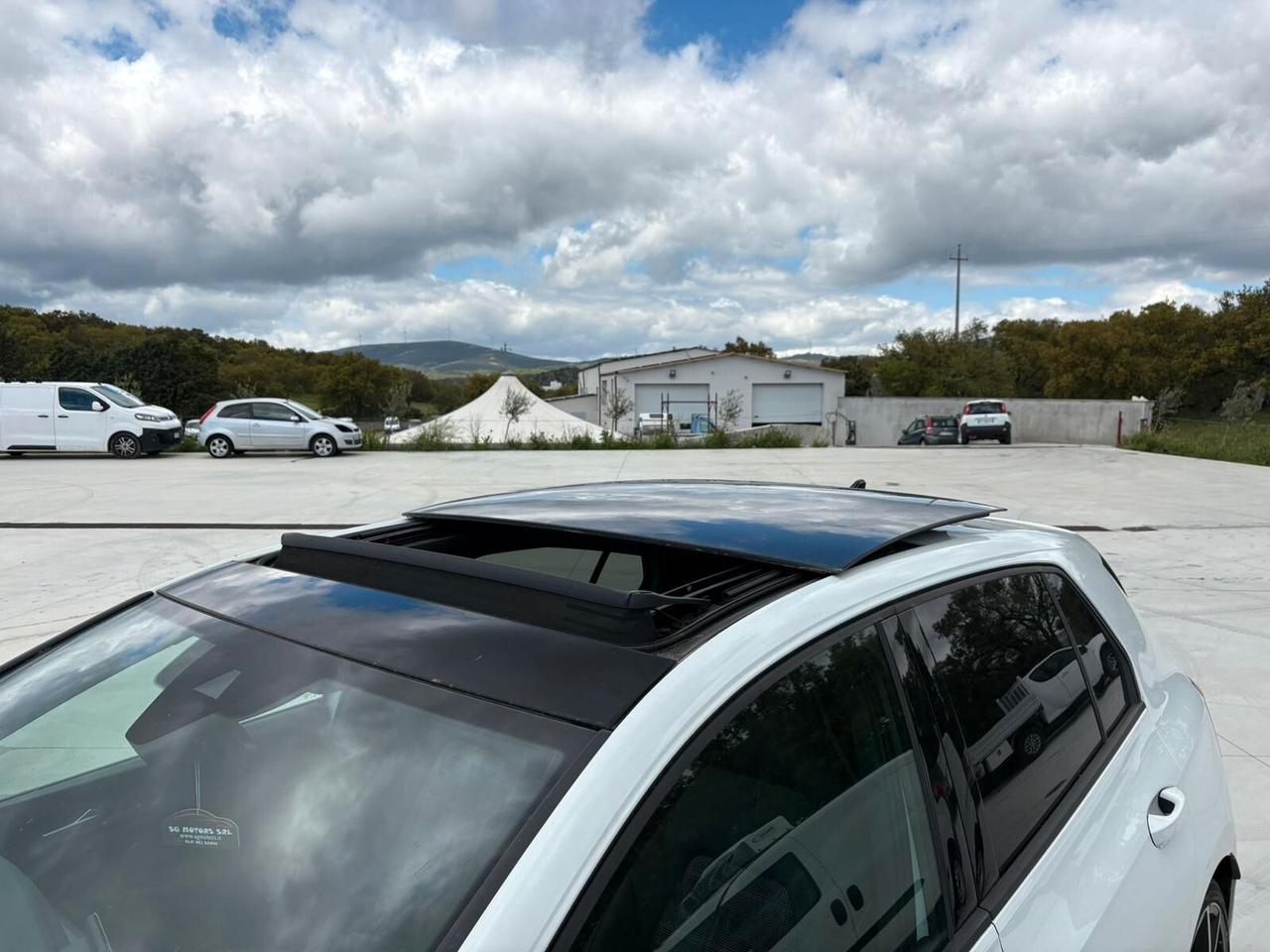 Volkswagen Golf VIII 8 2.0 TDI DSG GTD