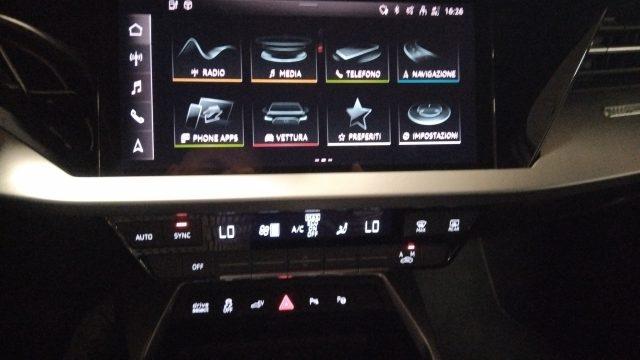 AUDI A3 SPORTBACK 40 TFSI e S tr. Business PLUG IN HYBRID