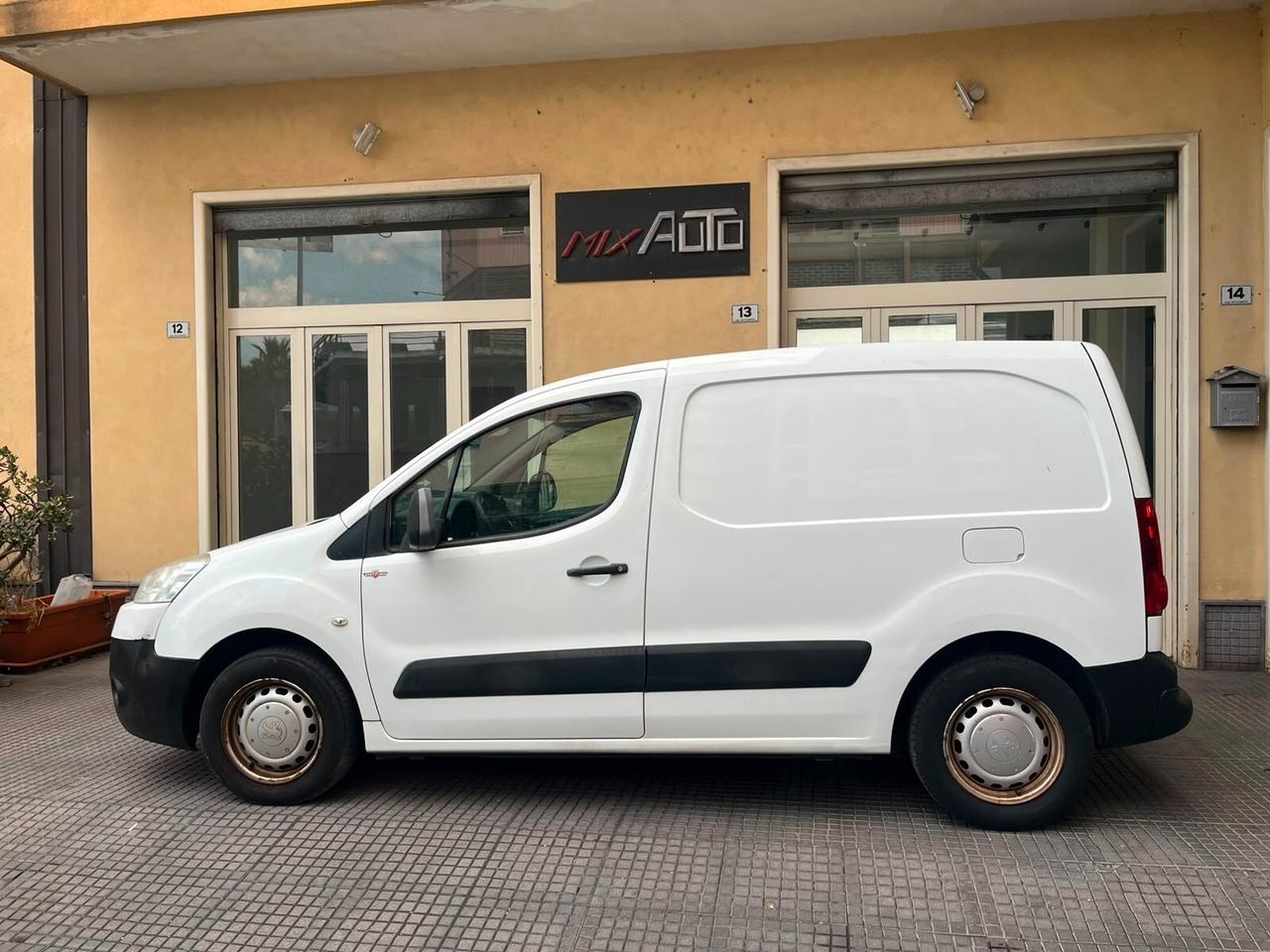 Peugeot Partner 1.6 HDi 90CV Pianale Cabinato