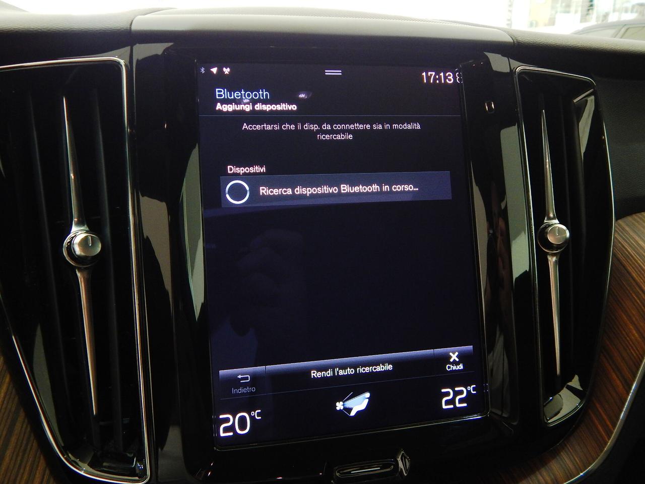 Volvo XC60 2.0 B4 Momentum Pro AWD Aut TETTO-NAVI-PELLE-KAMER
