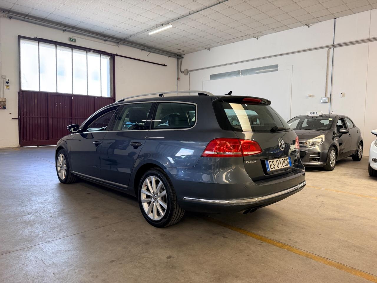 Volkswagen Passat Var. 2.0 TDI Highline BlueM.Tech.