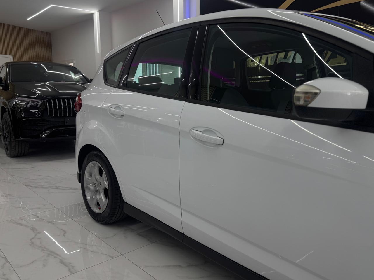 Ford C-Max 1.6 TDCi 95CV Titanium