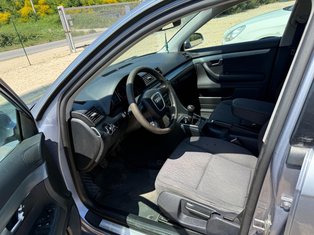 Audi A4 2.0 TDI 140 CV 1.200€