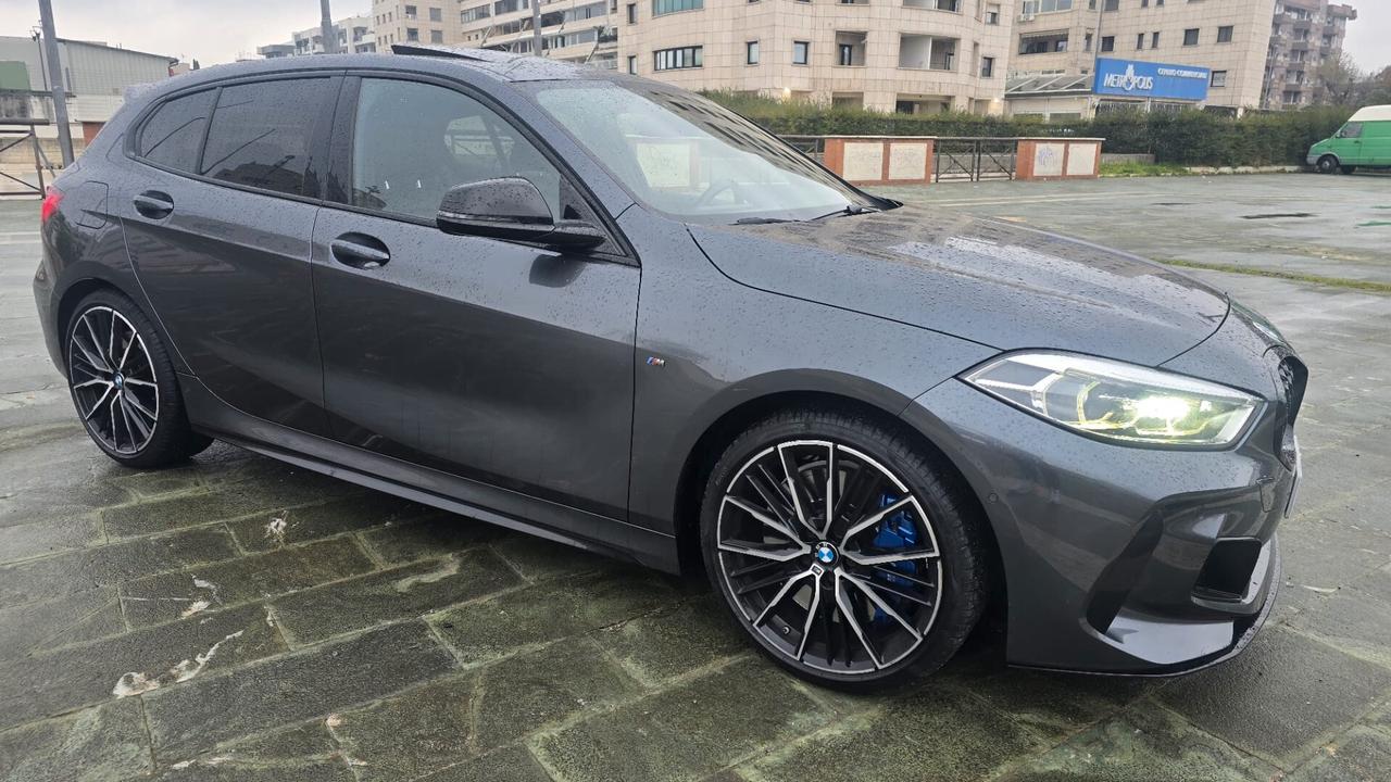Bmw M135i x-drive 306cv ......Permute