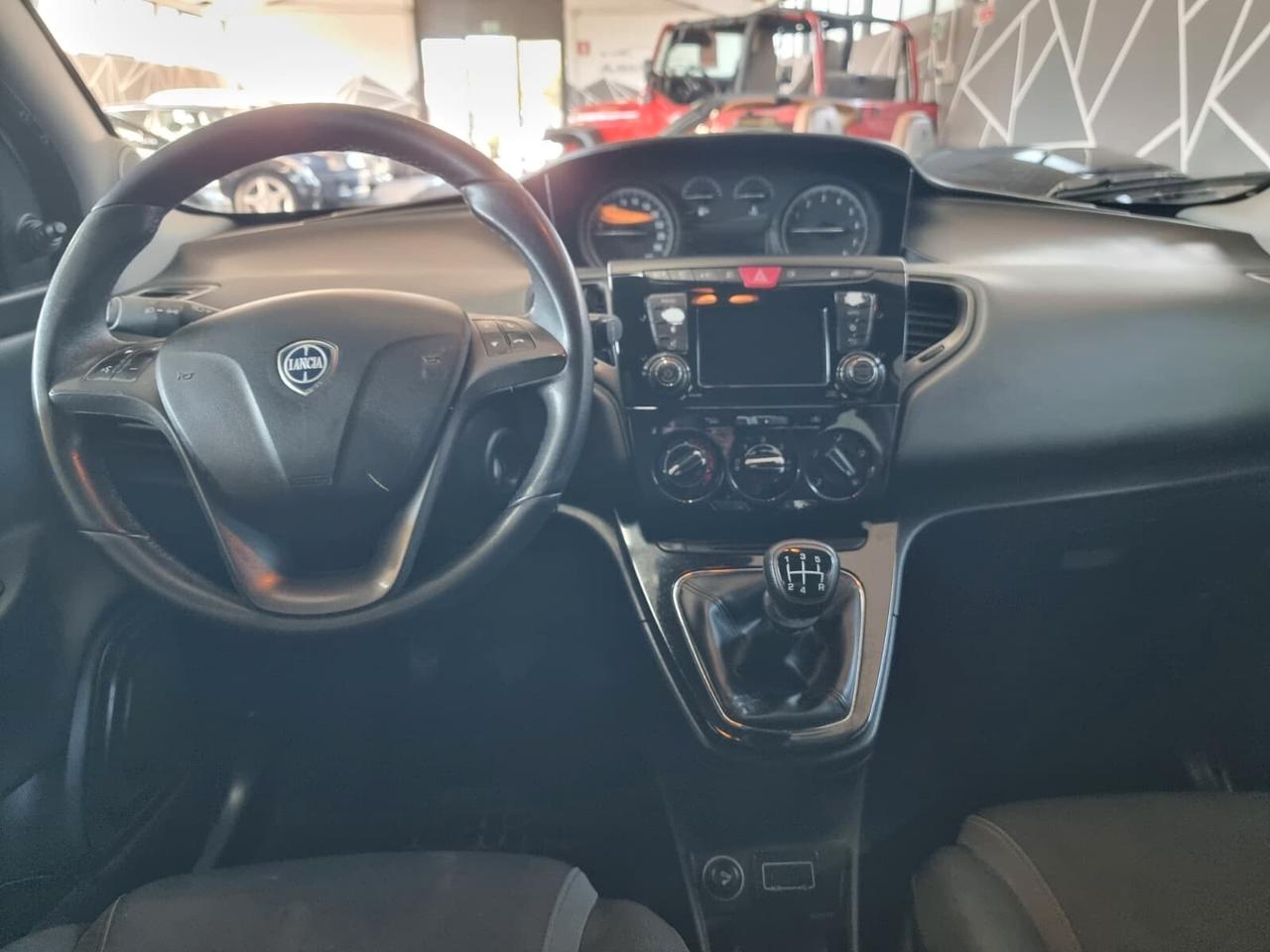 Lancia - Ypsilon1.2 Platinum 69cv my16 GPL NEOPATENTATI