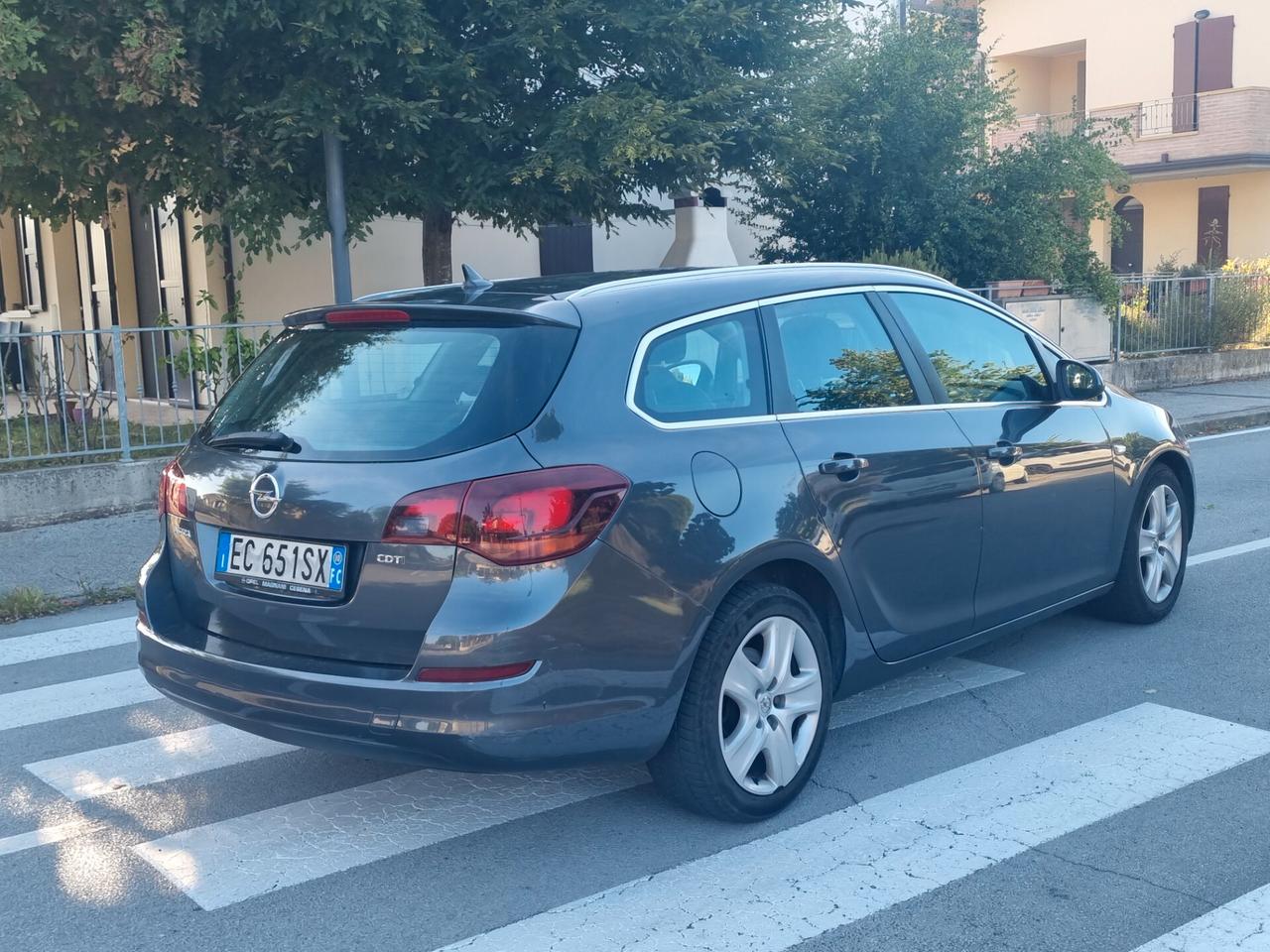 Opel Astra 1.9 CDTI 120CV Garanzia 12 mesi