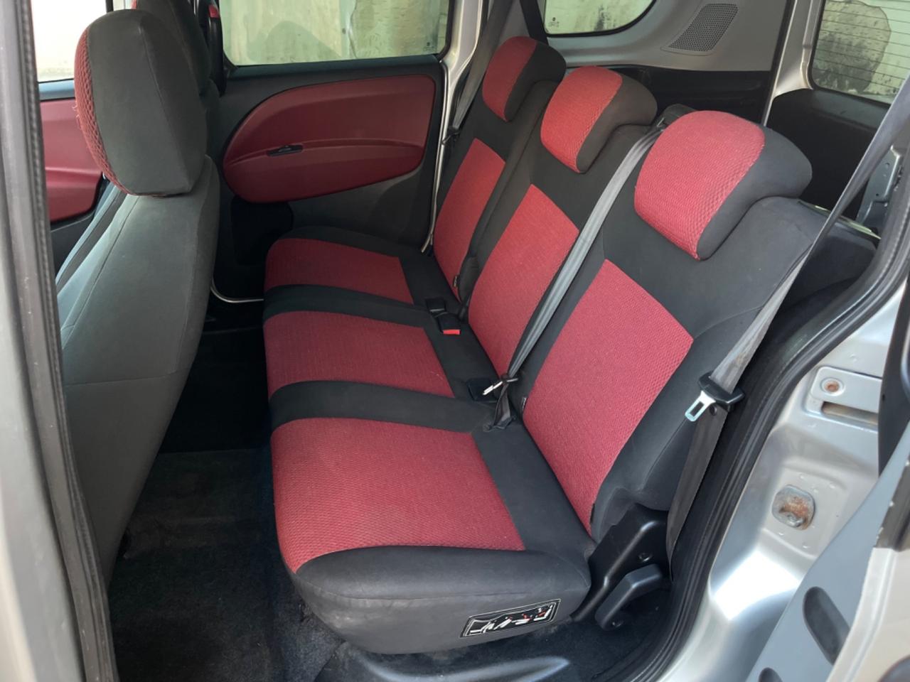FIAT DOBLO 1.6 MJT 5 Posti 2011