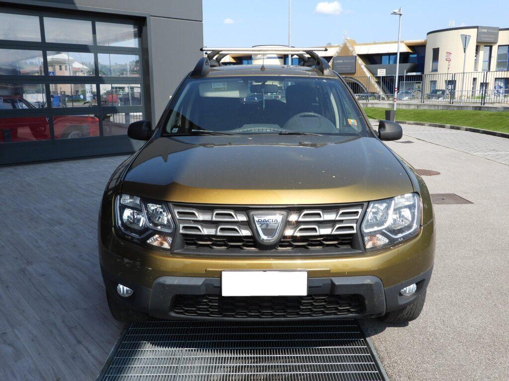 Dacia Duster 1.6 Laureate Family 4x2