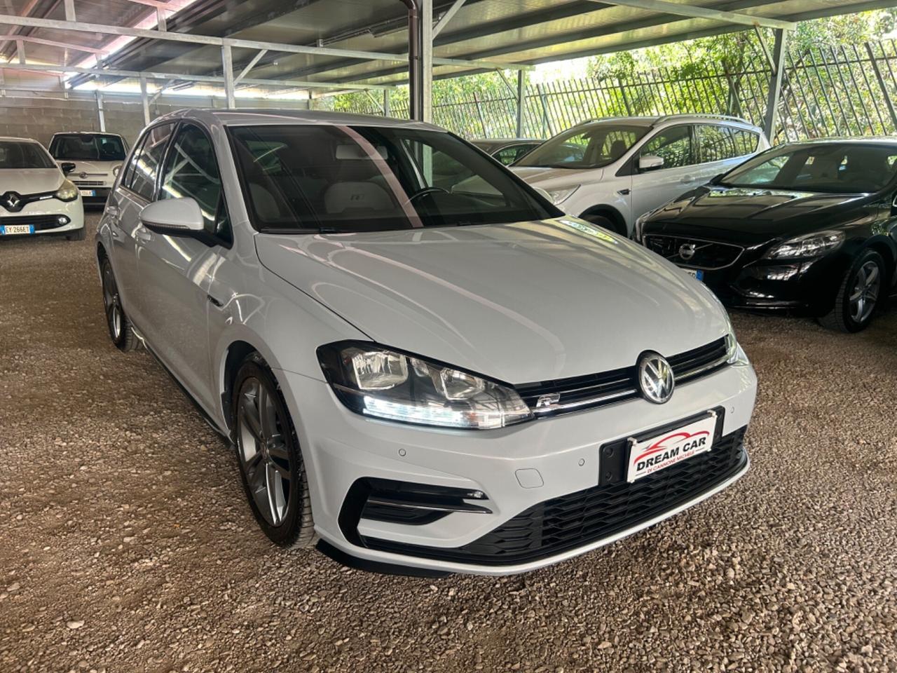 Volkswagen Golf 1.6 TDI 115 CV 5p. R-LINE