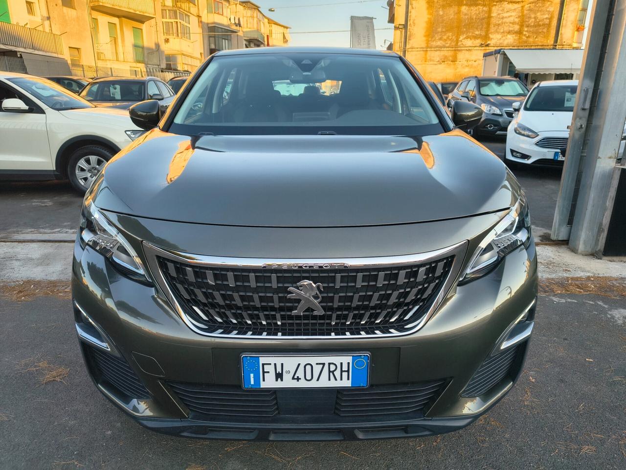 PEUGEOT 3008 SOLO 94.000 KM 1.5 DIESEL ANNO 2019