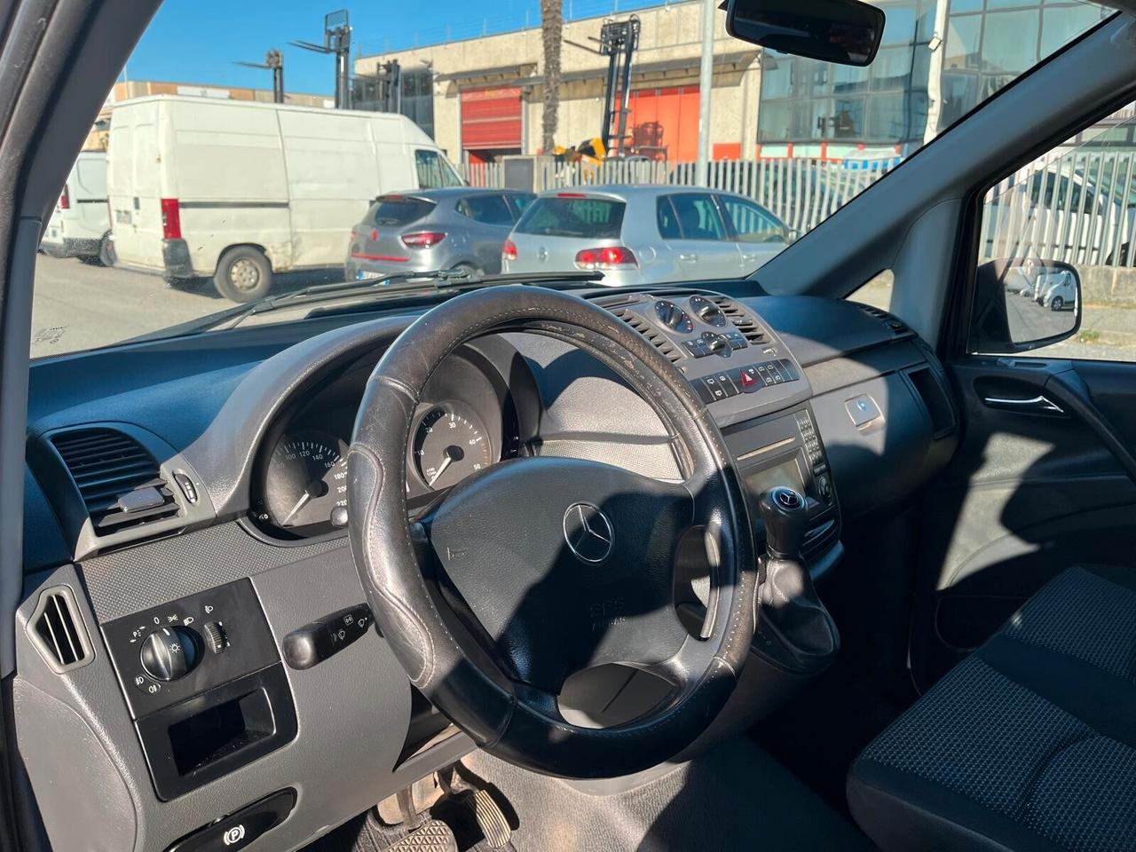 Mercedes-benz Vito 2.2 113 CDI Kombi Crew Long