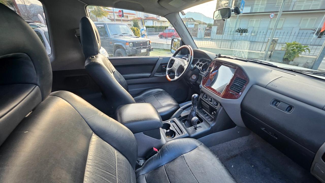 Mitsubishi Pajero 3.2 16V DI-D 3p. GLS